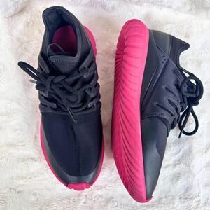 Adidas Tubular Radial Sneakers Black Pink Men’s 8.5 Stylish Streetwear Vibe